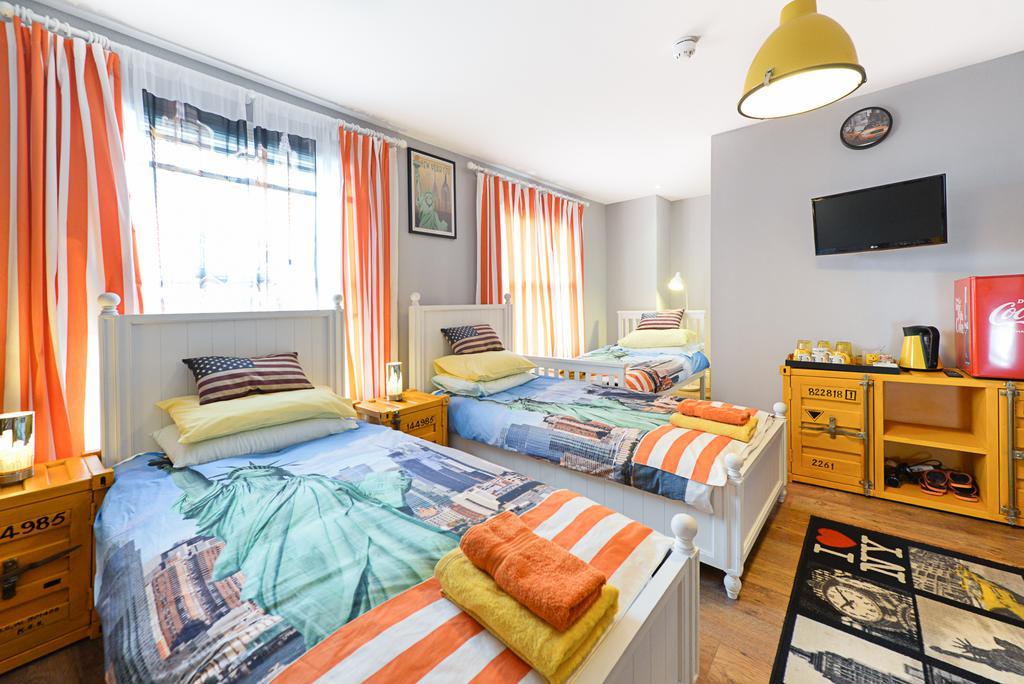 Executive Triple Room