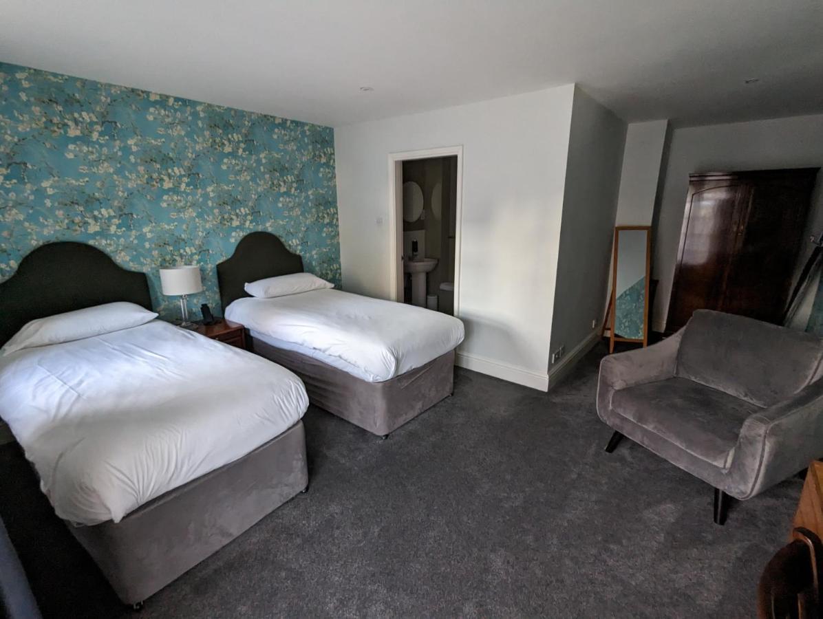 Tweepersoonskamer met 2 Aparte Bedden