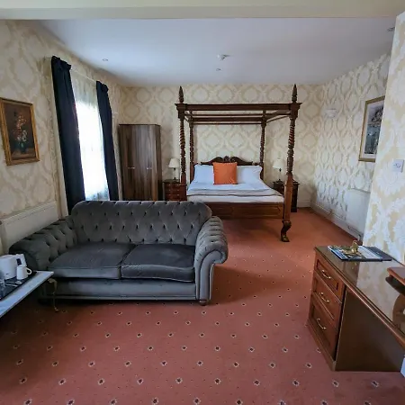 The Cottage Hotel-2